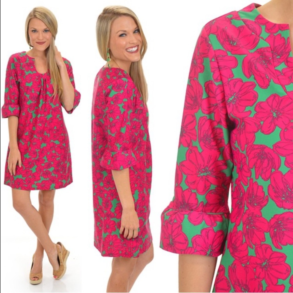 NWT Liquid Heaven Pink Pansies Bell Sleeve Dress!!